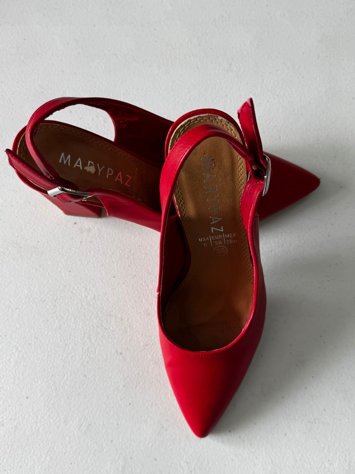 TAMANCO DA MARYPAZ VERMELHO (TAM 36)