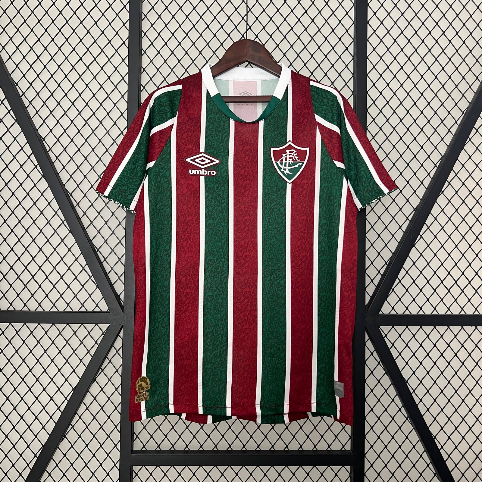 Camisa do Fluminense temporada 24/25